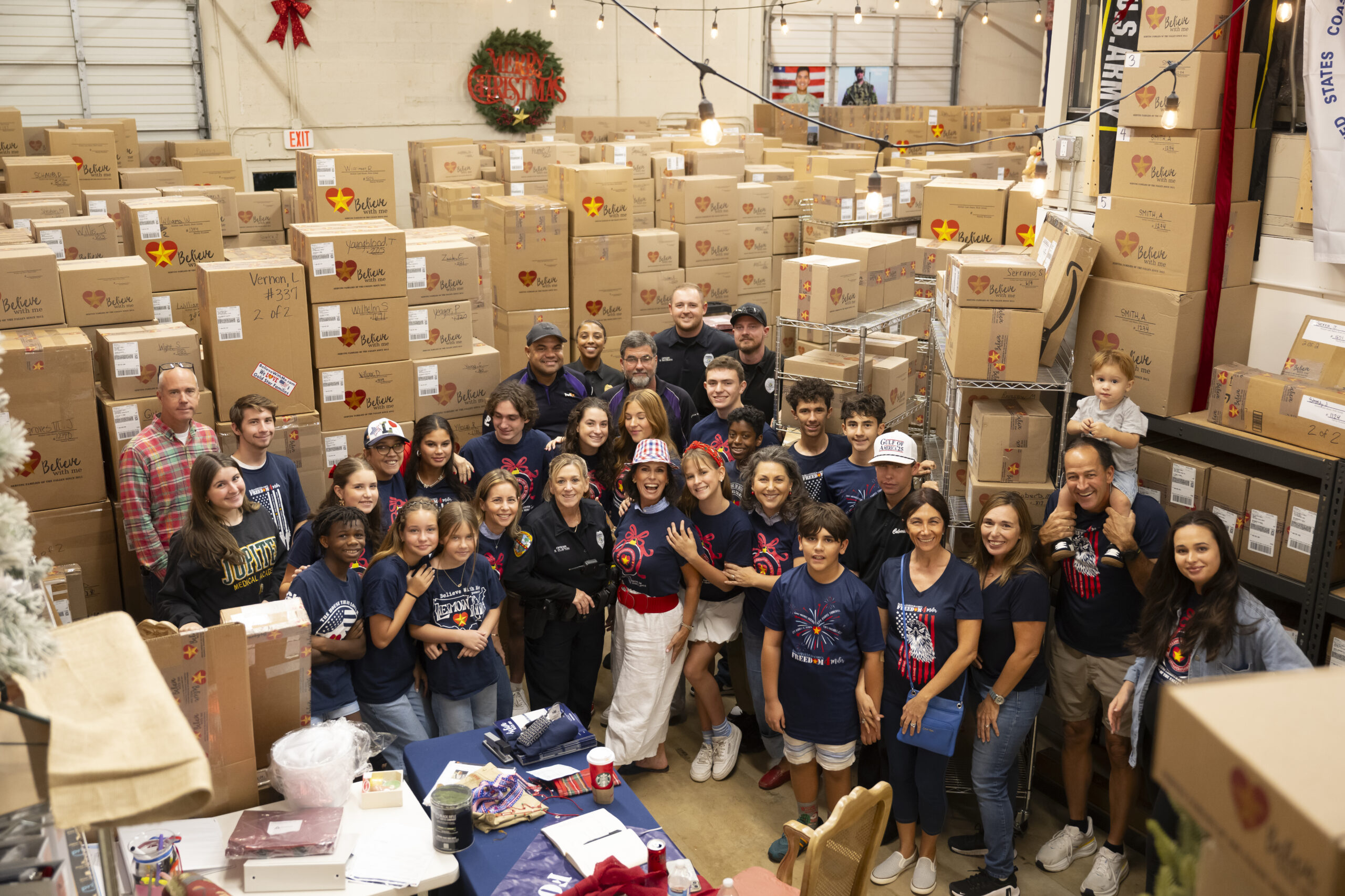 Fedex Sleigh001